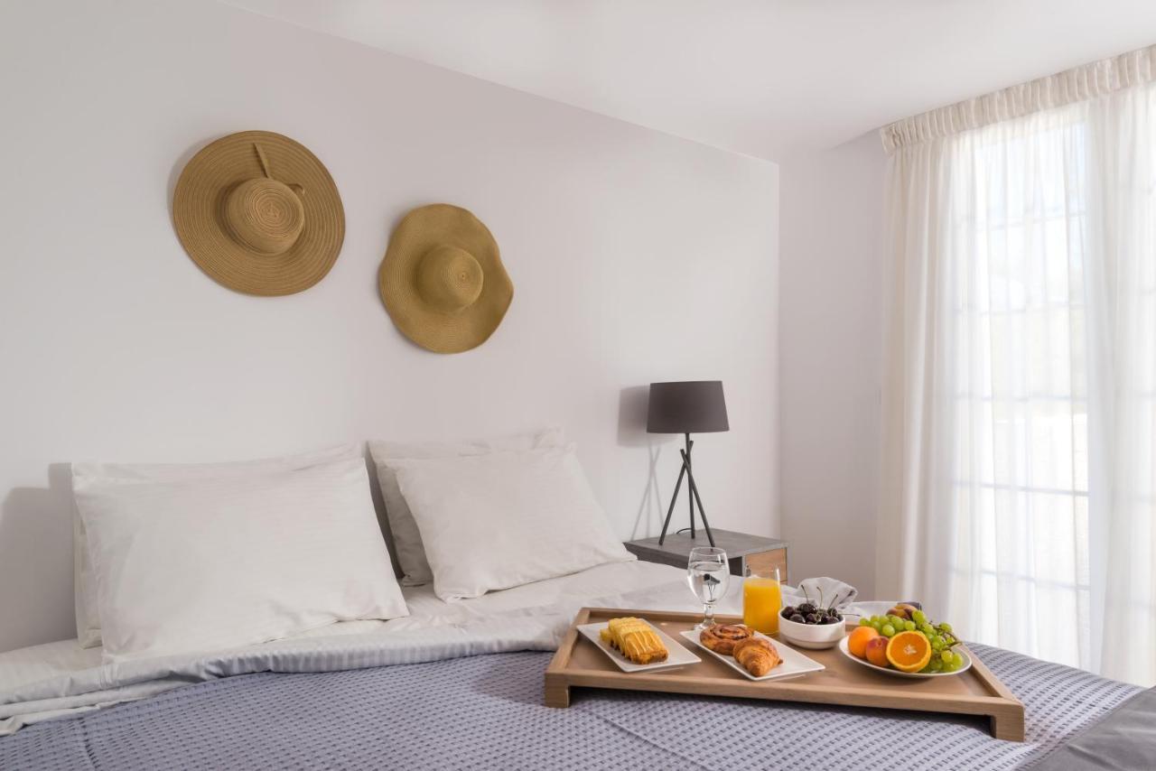 Damma Beachfront Luxury Villa Kamári Eksteriør bilde